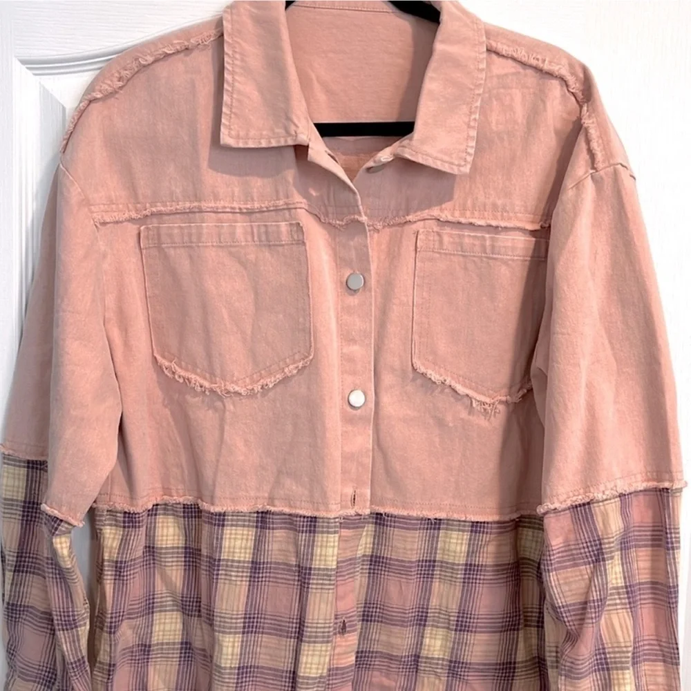 New Boutique Pink and Plaid Button-Up Lightweight Shacket/Jacket Distressed Hem - Picture 2 of 6